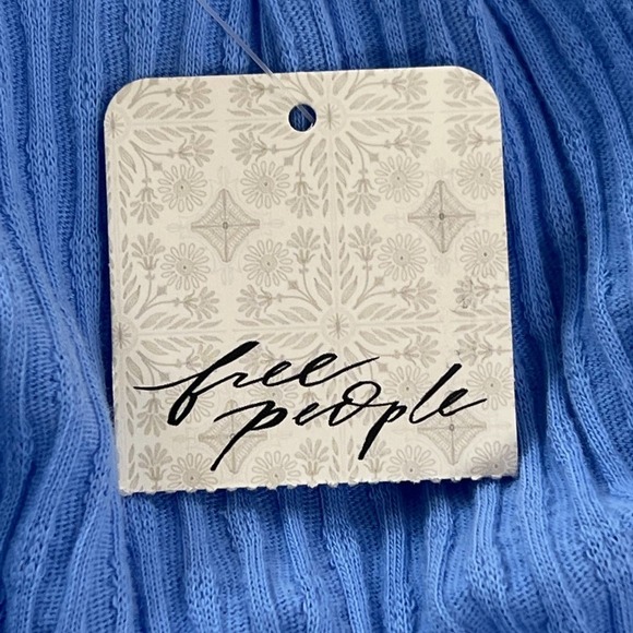 Free PEOPLE ITS ALWAYS YOU WOMENS TOP CORNFLOWER‎ BLUE NEW WITH TAG SIZE XS - Picture 16 of 16